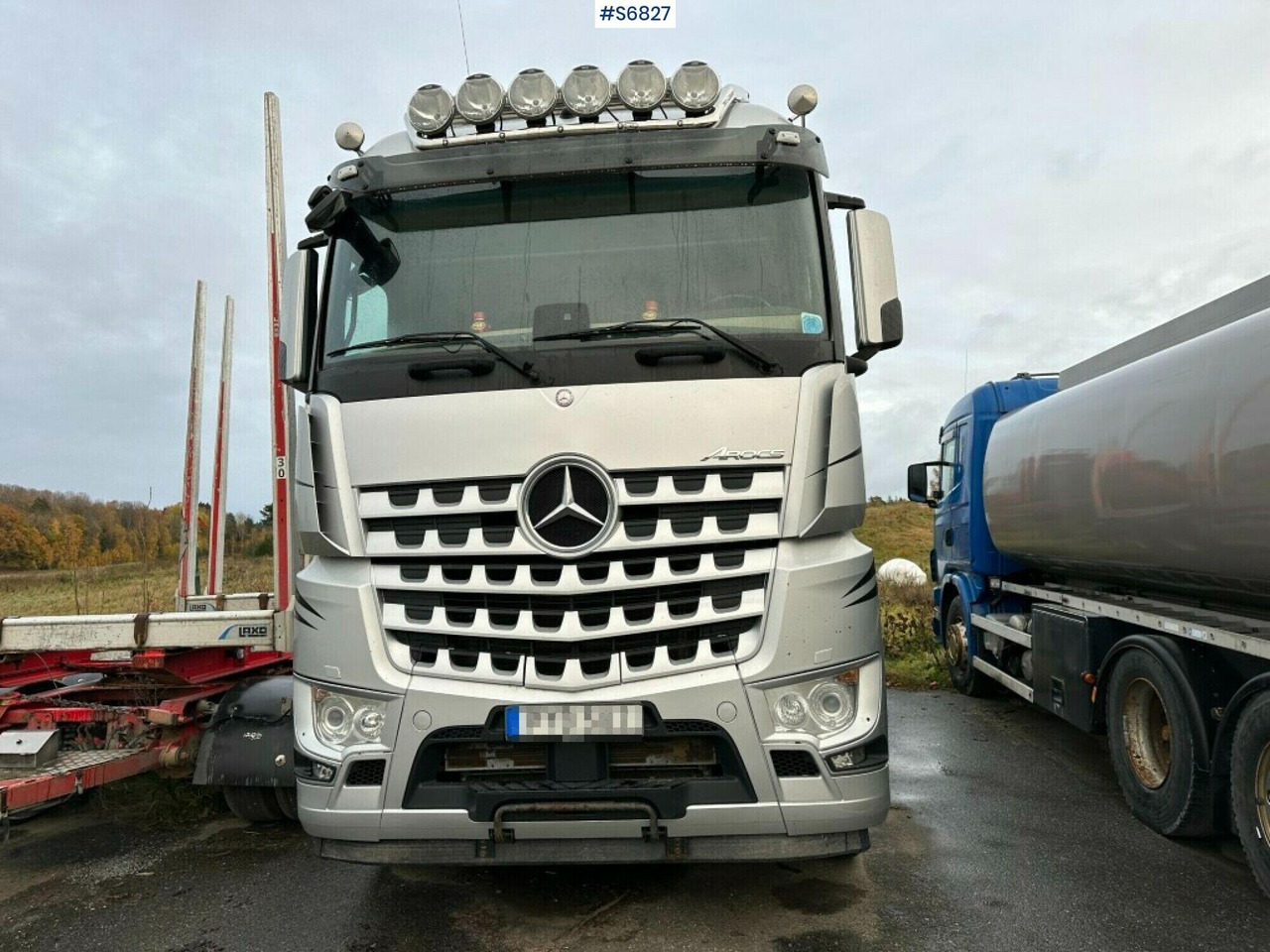 משאית עץ Timber truck Mercedes-Benz Arocs 2863 with crane: תמונה 7