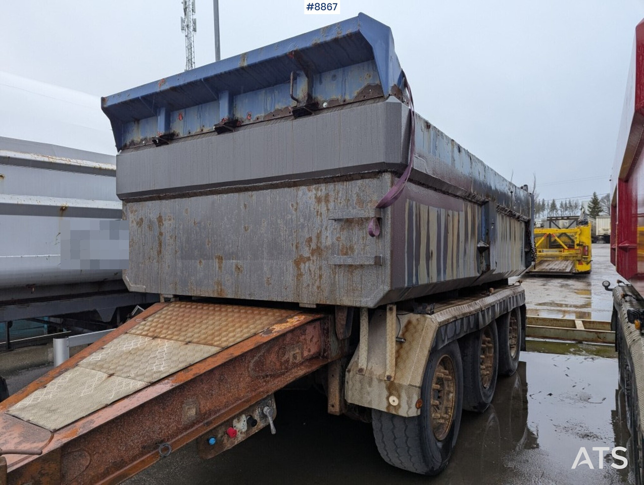 Tipper wagon Istrail TN144 3-axle - קרון נגרר עם מזהיר: תמונה 2 Tipper wagon Istrail TN144 3-axle - קרון נגרר עם מזהיר: תמונה 2