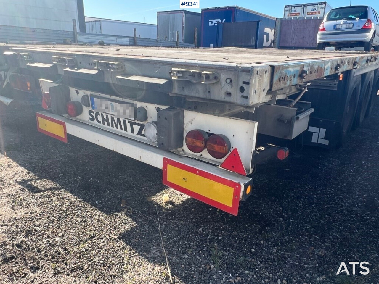 Trailer with open flatbed - SCHMITZ S01 SCS24/L13,62 - סמיטריילר צד נופל/ שטוח: תמונה 2 Trailer with open flatbed - SCHMITZ S01 SCS24/L13,62 - סמיטריילר צד נופל/ שטוח: תמונה 2