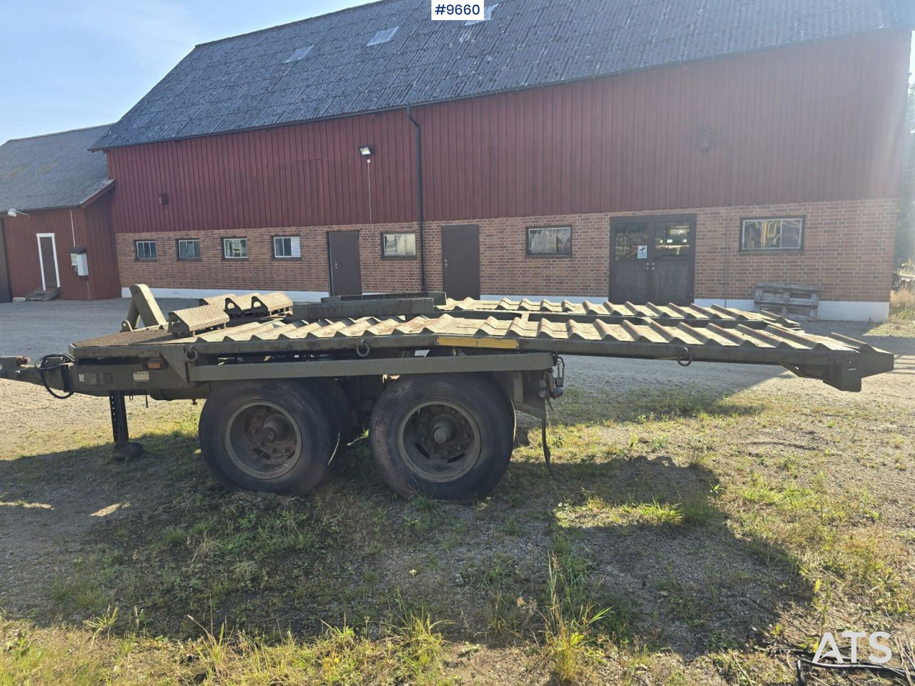 Transport trailer with automatic tipping - קרון נגרר עם מזהיר: תמונה 1 Transport trailer with automatic tipping - קרון נגרר עם מזהיר: תמונה 1