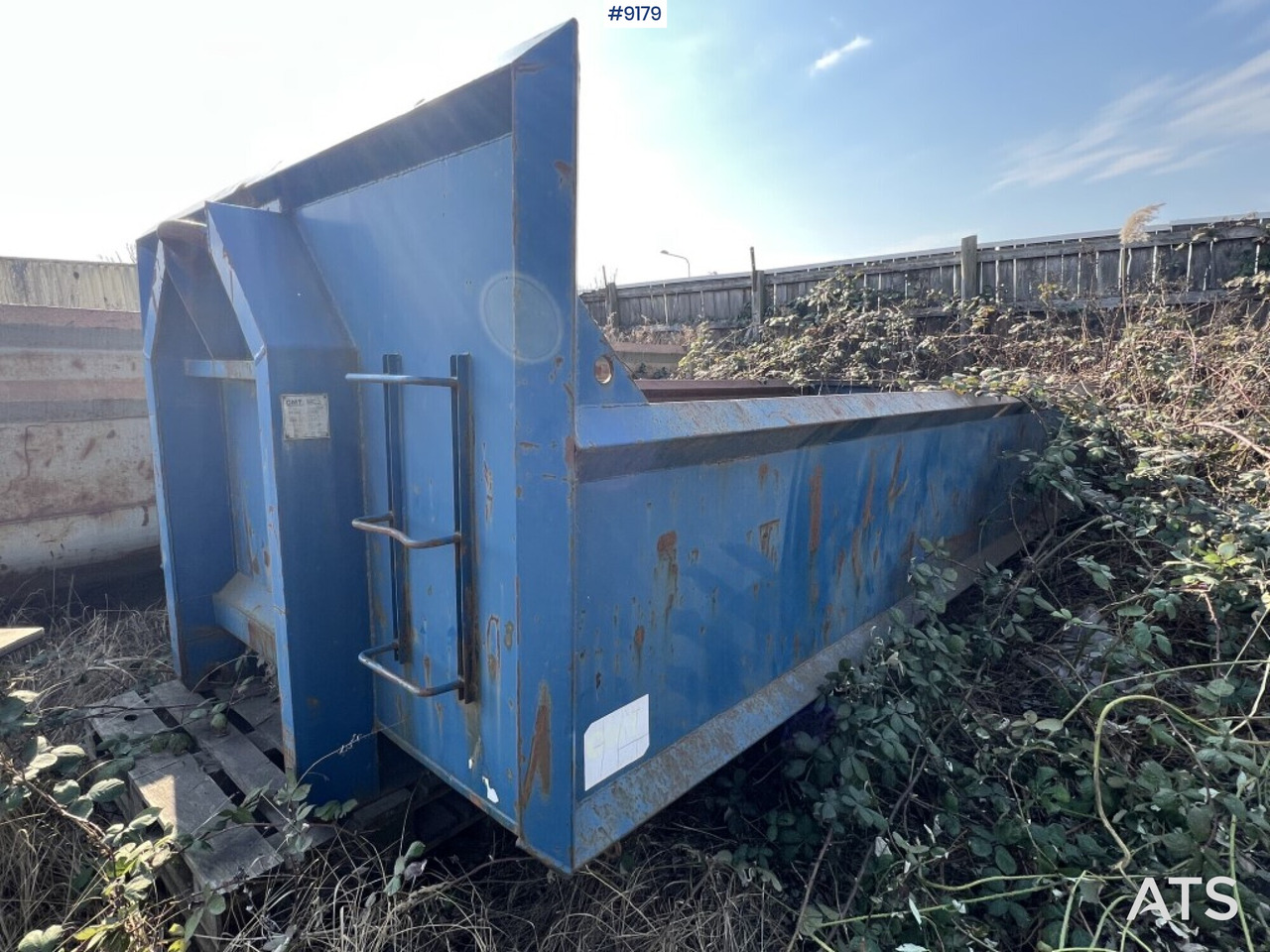 Truck bed CMT GRS22 - מכולת גלגול: תמונה 1 Truck bed CMT GRS22 - מכולת גלגול: תמונה 1