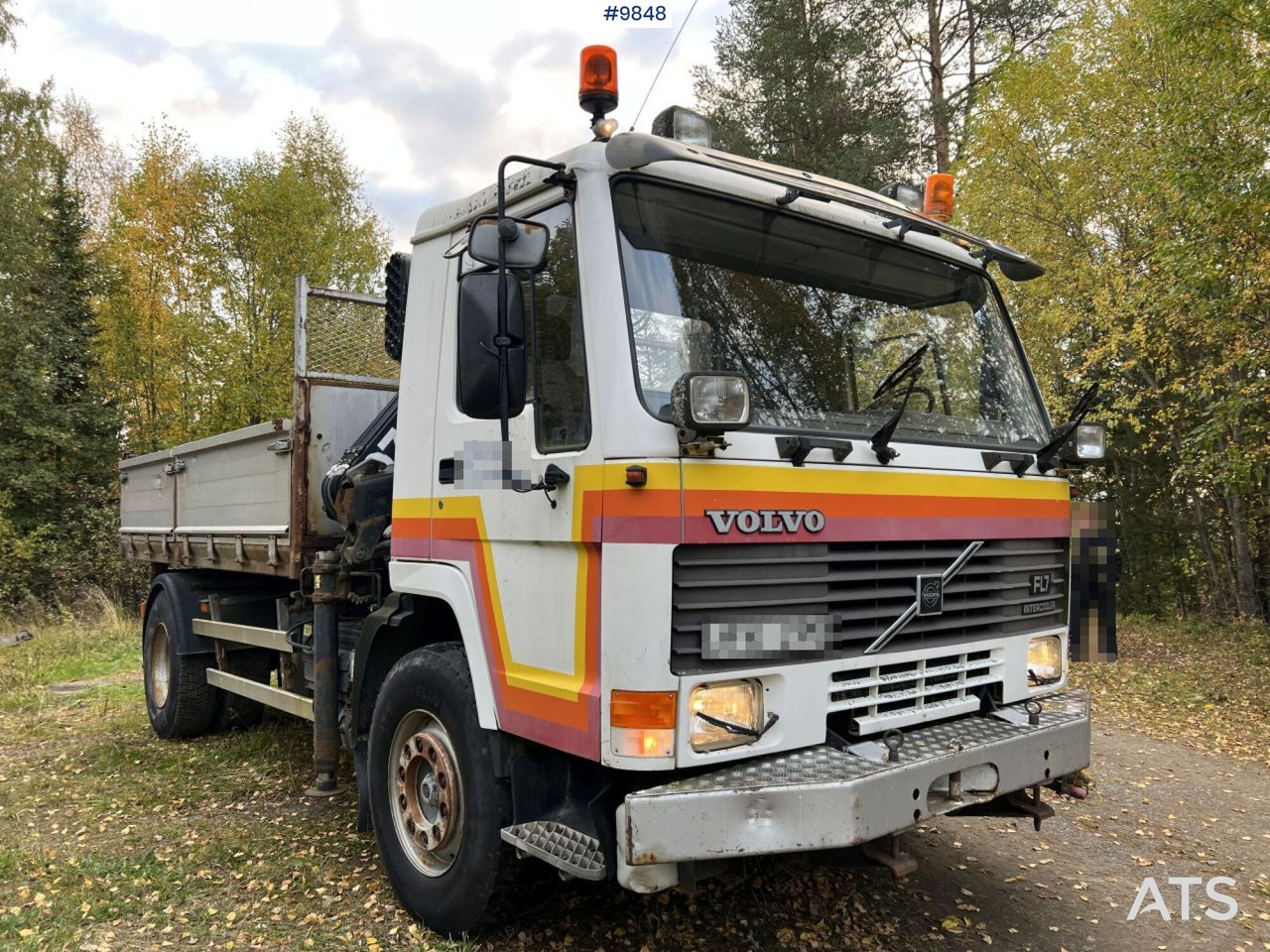 VOLVO FL7 4X2 Crane truck/Dump truck with Hiab071 crane - מזהיר, משאית מנוף: תמונה 2 VOLVO FL7 4X2 Crane truck/Dump truck with Hiab071 crane - מזהיר, משאית מנוף: תמונה 2