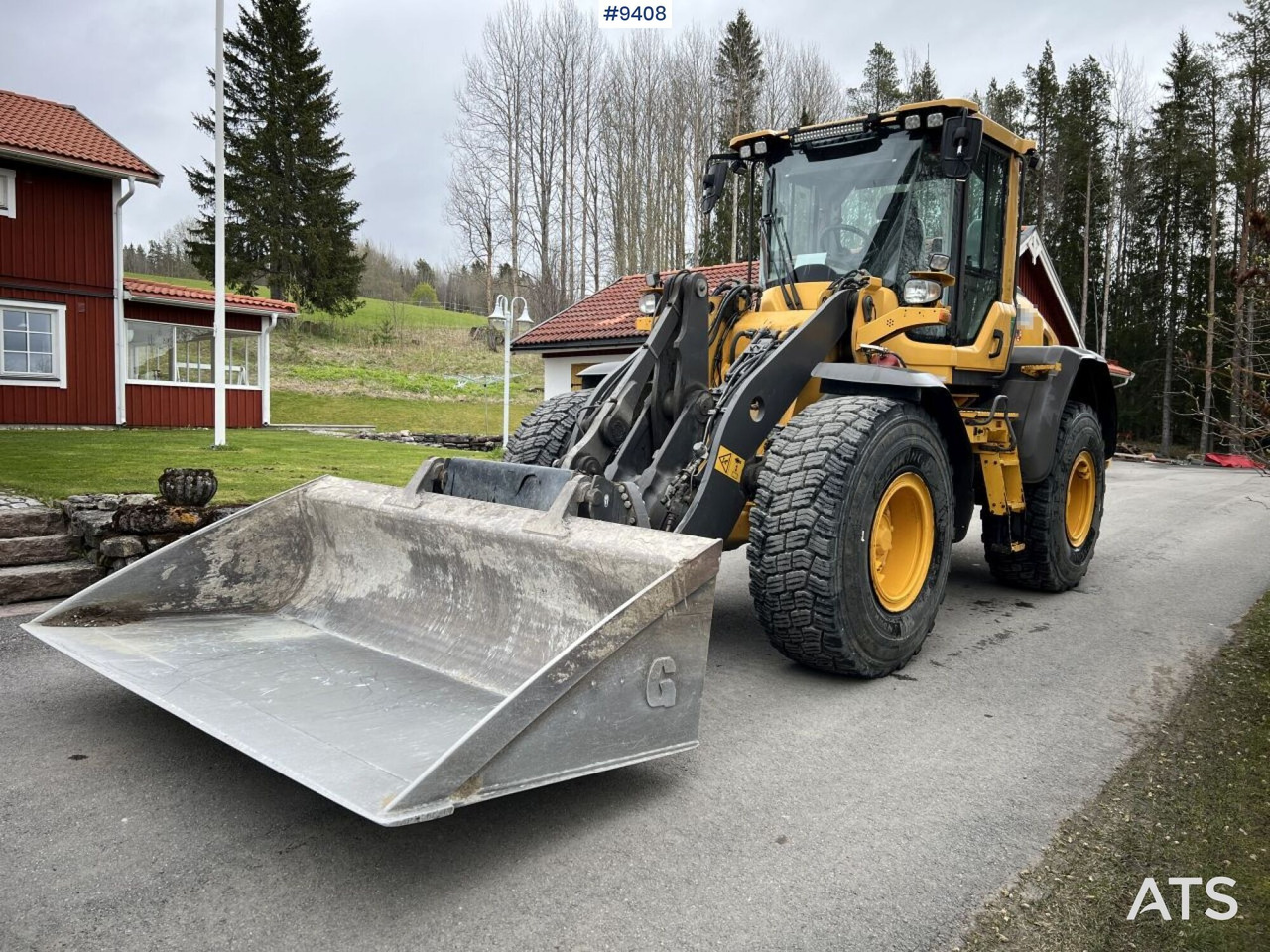 VOLVO L60 H with bucket (VIDEO) - מעמיס גלגלים: תמונה 1 VOLVO L60 H with bucket (VIDEO) - מעמיס גלגלים: תמונה 1