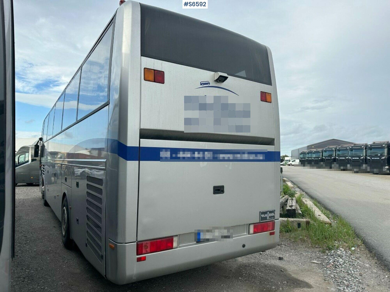 Van Hool E200 Bus - אוטובוס בין עירוני: תמונה 3 Van Hool E200 Bus - אוטובוס בין עירוני: תמונה 3