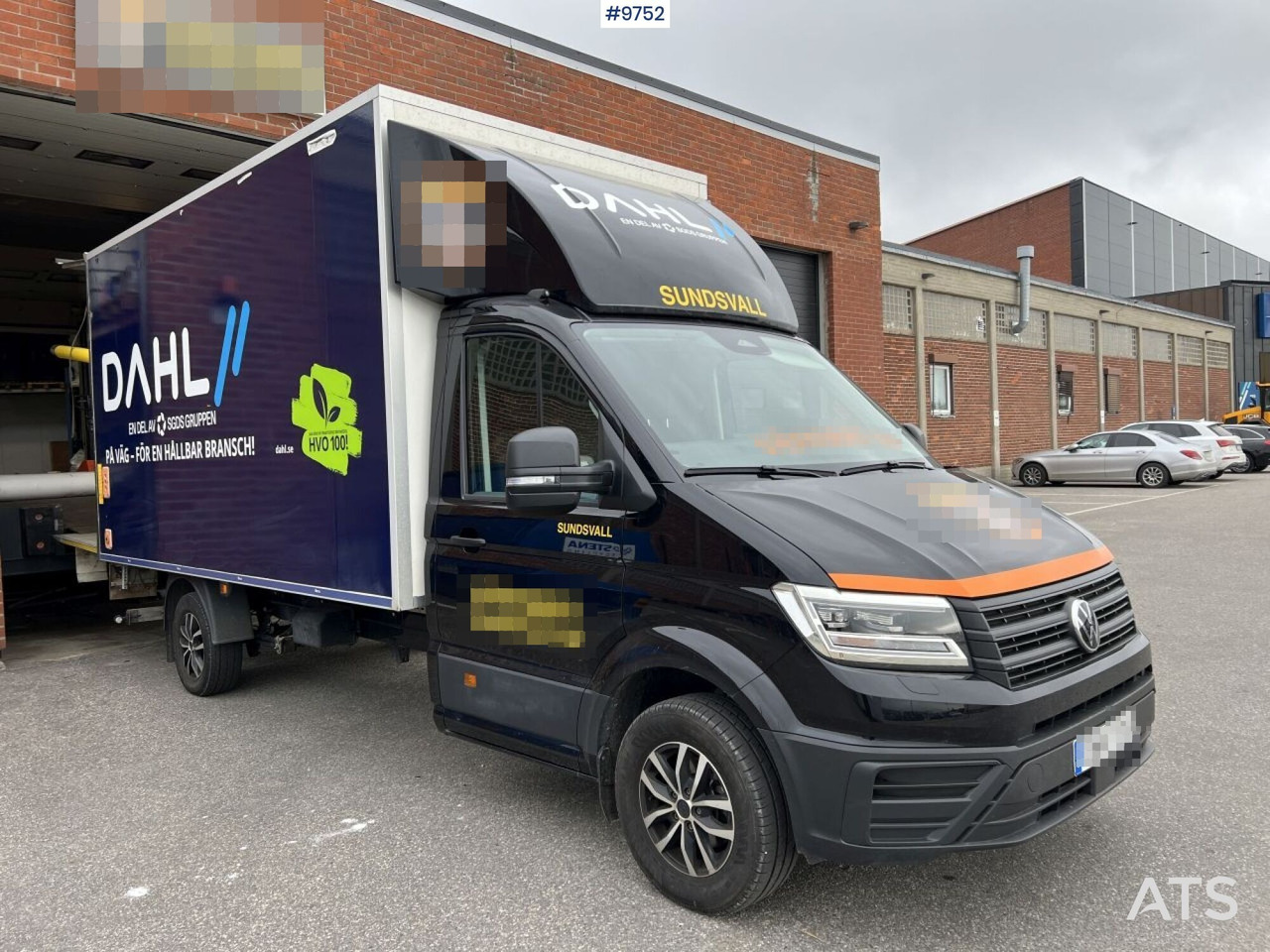 Volkswagen Crafter with tail lift - כלי רכב מסחרי עם תיבה: תמונה 2 Volkswagen Crafter with tail lift - כלי רכב מסחרי עם תיבה: תמונה 2