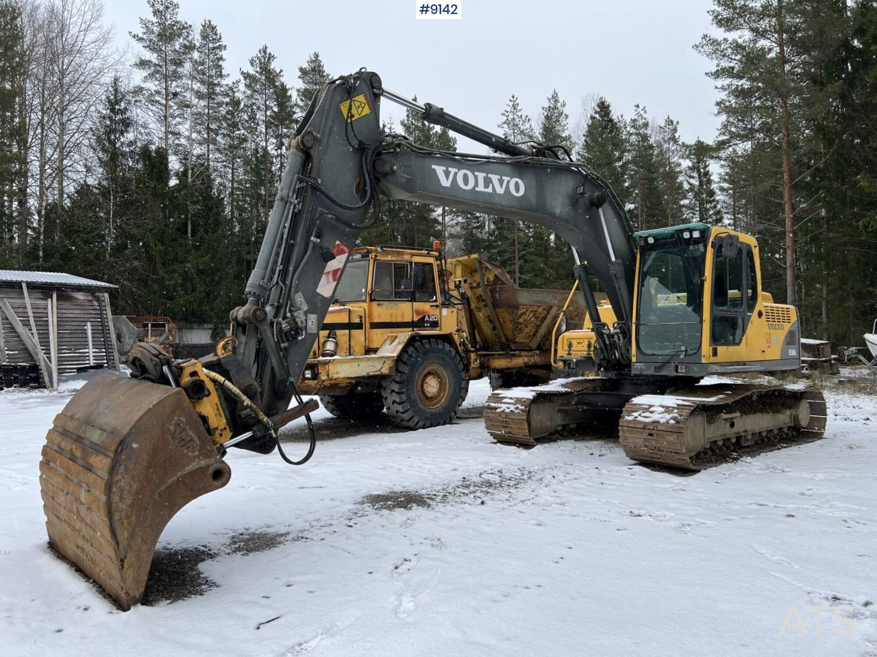 Volvo EC160BLC with rotor and bucket - מחפר: תמונה 1 Volvo EC160BLC with rotor and bucket - מחפר: תמונה 1