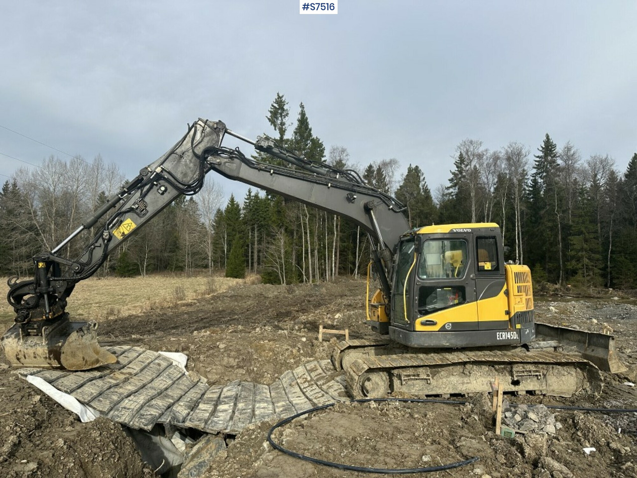 Volvo ECR145DL Crawler excavator with rotor and buckets - מחפר סורק: תמונה 2 Volvo ECR145DL Crawler excavator with rotor and buckets - מחפר סורק: תמונה 2