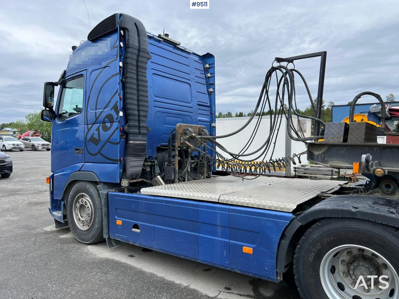 Volvo FH 480 Tractor unit with tipper trailer - יחידת טרקטור, קרון נגרר עם מזהיר: תמונה 3 Volvo FH 480 Tractor unit with tipper trailer - יחידת טרקטור, קרון נגרר עם מזהיר: תמונה 3