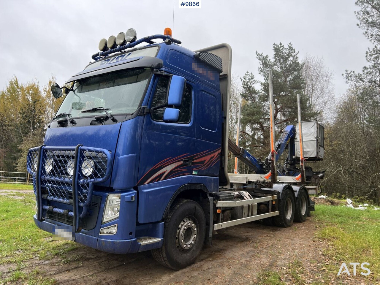 Volvo FH D13 Timber truck with Palfinger M110 crane - משאית עץ: תמונה 2 Volvo FH D13 Timber truck with Palfinger M110 crane - משאית עץ: תמונה 2