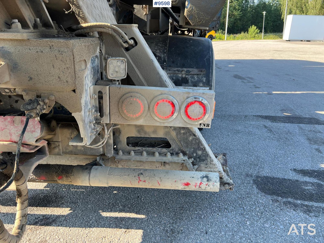מזהיר, משאית מנוף Volvo FH16 8*4 Bruks wood chipper: תמונה 20