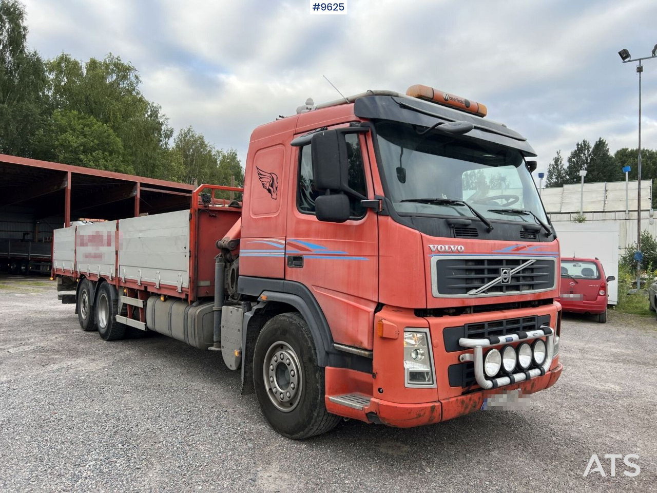 Volvo FM 380 6*2 Crane truck - משאית מנוף, משאית צד נופל/ שטוחה: תמונה 2 Volvo FM 380 6*2 Crane truck - משאית מנוף, משאית צד נופל/ שטוחה: תמונה 2