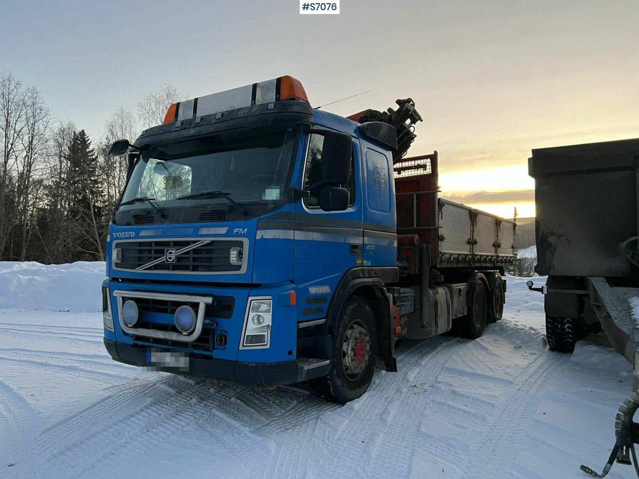 Volvo FM 400 6*2 Crane Truck with tiltable flatbed Palfinger PK16502 - משאית מנוף: תמונה 2 Volvo FM 400 6*2 Crane Truck with tiltable flatbed Palfinger PK16502 - משאית מנוף: תמונה 2