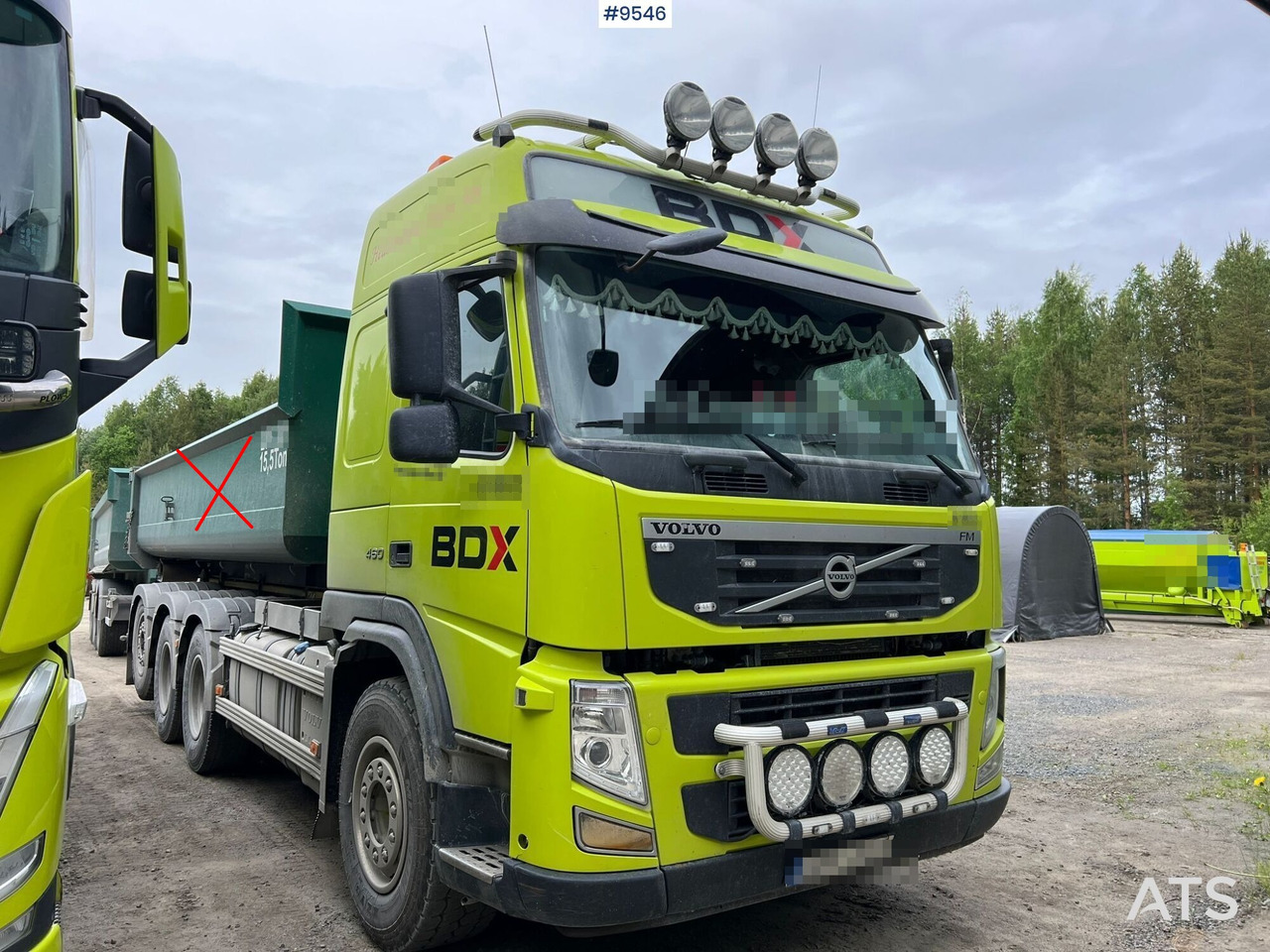 Volvo FM 8*4 Tridem Lastväxlare - משאית הרמת וו: תמונה 2 Volvo FM 8*4 Tridem Lastväxlare - משאית הרמת וו: תמונה 2