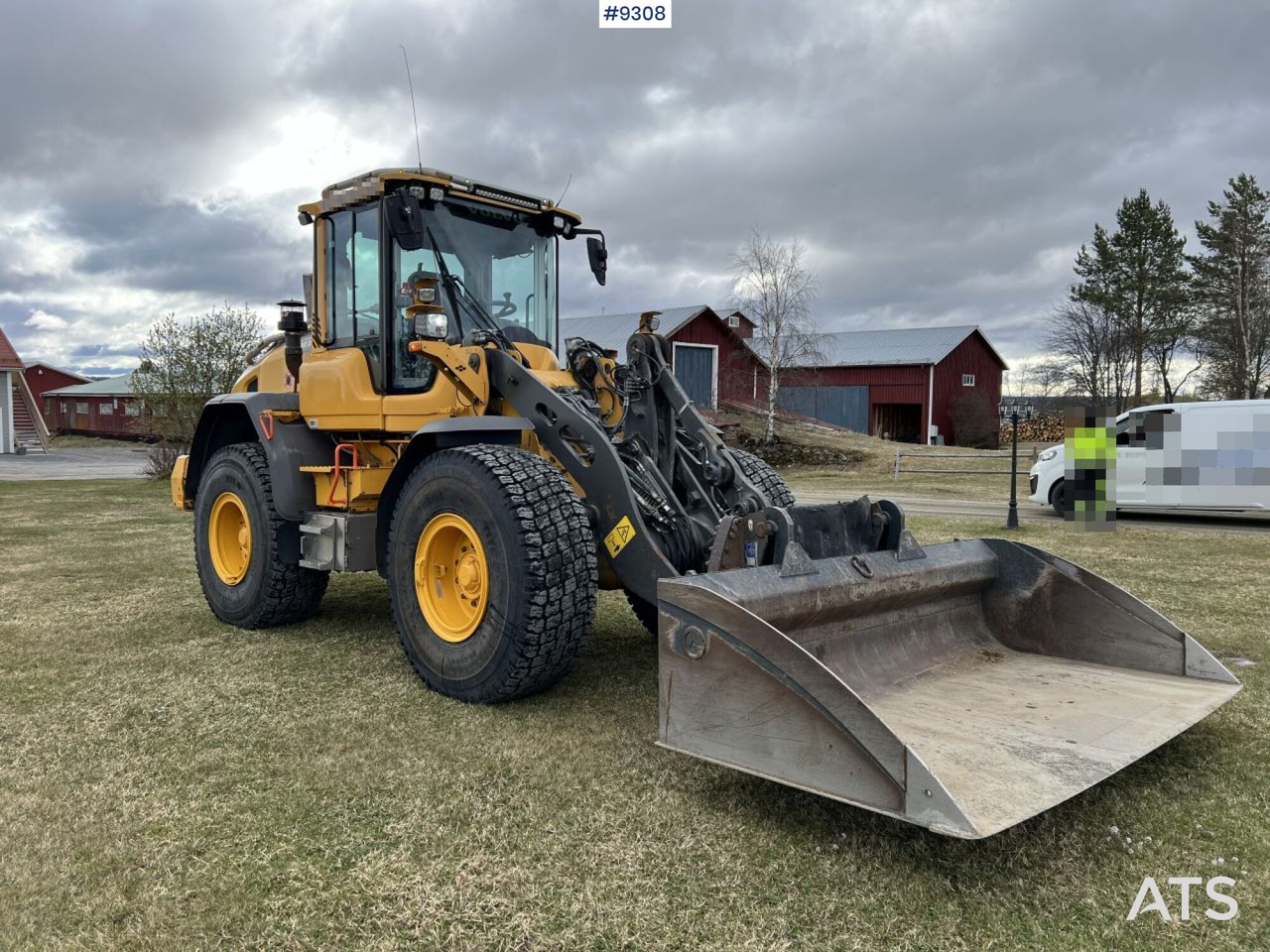 Volvo L60 H Wheel loader with grading bucket (VIDEO) - מעמיס גלגלים: תמונה 2 Volvo L60 H Wheel loader with grading bucket (VIDEO) - מעמיס גלגלים: תמונה 2
