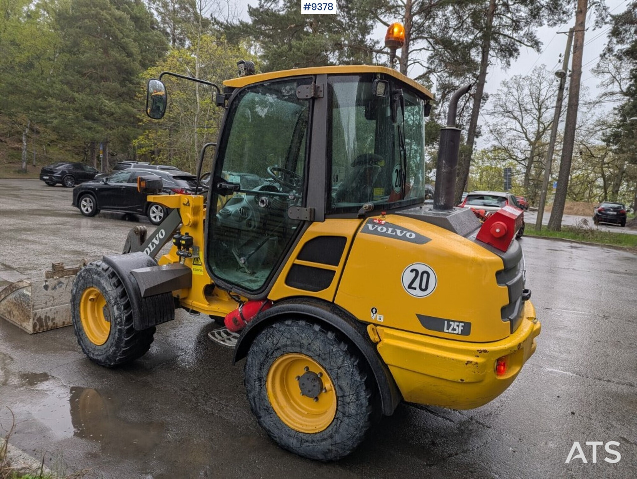 Wheel loader Volvo L25F with attachments (SEE VIDEO) - מעמיס גלגלים: תמונה 3 Wheel loader Volvo L25F with attachments (SEE VIDEO) - מעמיס גלגלים: תמונה 3