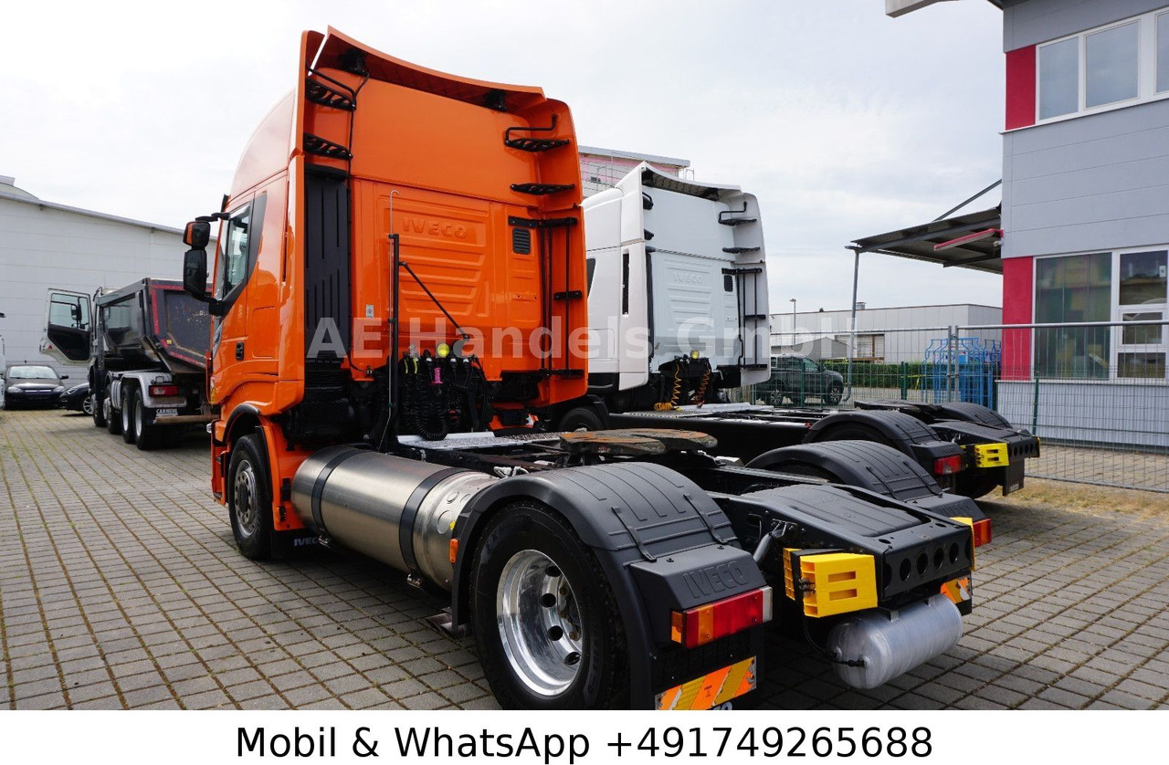 Iveco Stralis NP 400 Hi-Way BL LNG*Retarder/Standklima - יחידת טרקטור: תמונה 4 Iveco Stralis NP 400 Hi-Way BL LNG*Retarder/Standklima - יחידת טרקטור: תמונה 4