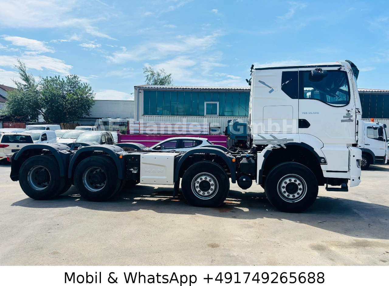 MAN TGS 32.520 GN BB 8x4 *ACC / AP / LED - משאית עם שלדת תא: תמונה 4 MAN TGS 32.520 GN BB 8x4 *ACC / AP / LED - משאית עם שלדת תא: תמונה 4