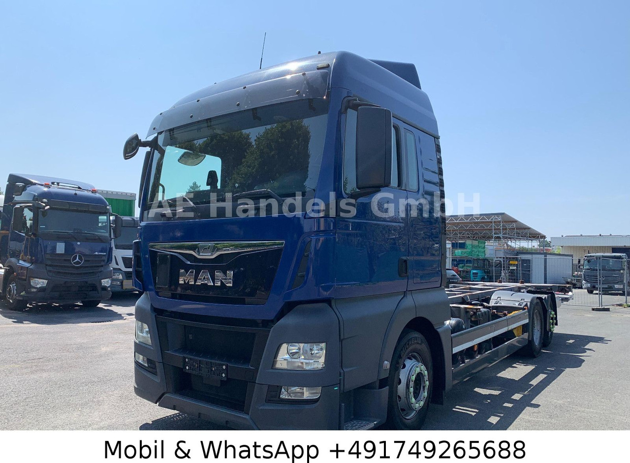 MAN TGX 26.440 XLX LL 6x2 *Retarder/LDW/LBW/3.Lenk - משאית עם שלדת תא: תמונה 1 MAN TGX 26.440 XLX LL 6x2 *Retarder/LDW/LBW/3.Lenk - משאית עם שלדת תא: תמונה 1