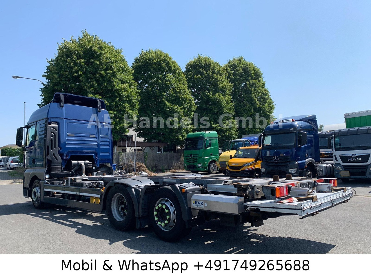 MAN TGX 26.440 XLX LL 6x2 *Retarder/LDW/LBW/3.Lenk - משאית עם שלדת תא: תמונה 2 MAN TGX 26.440 XLX LL 6x2 *Retarder/LDW/LBW/3.Lenk - משאית עם שלדת תא: תמונה 2