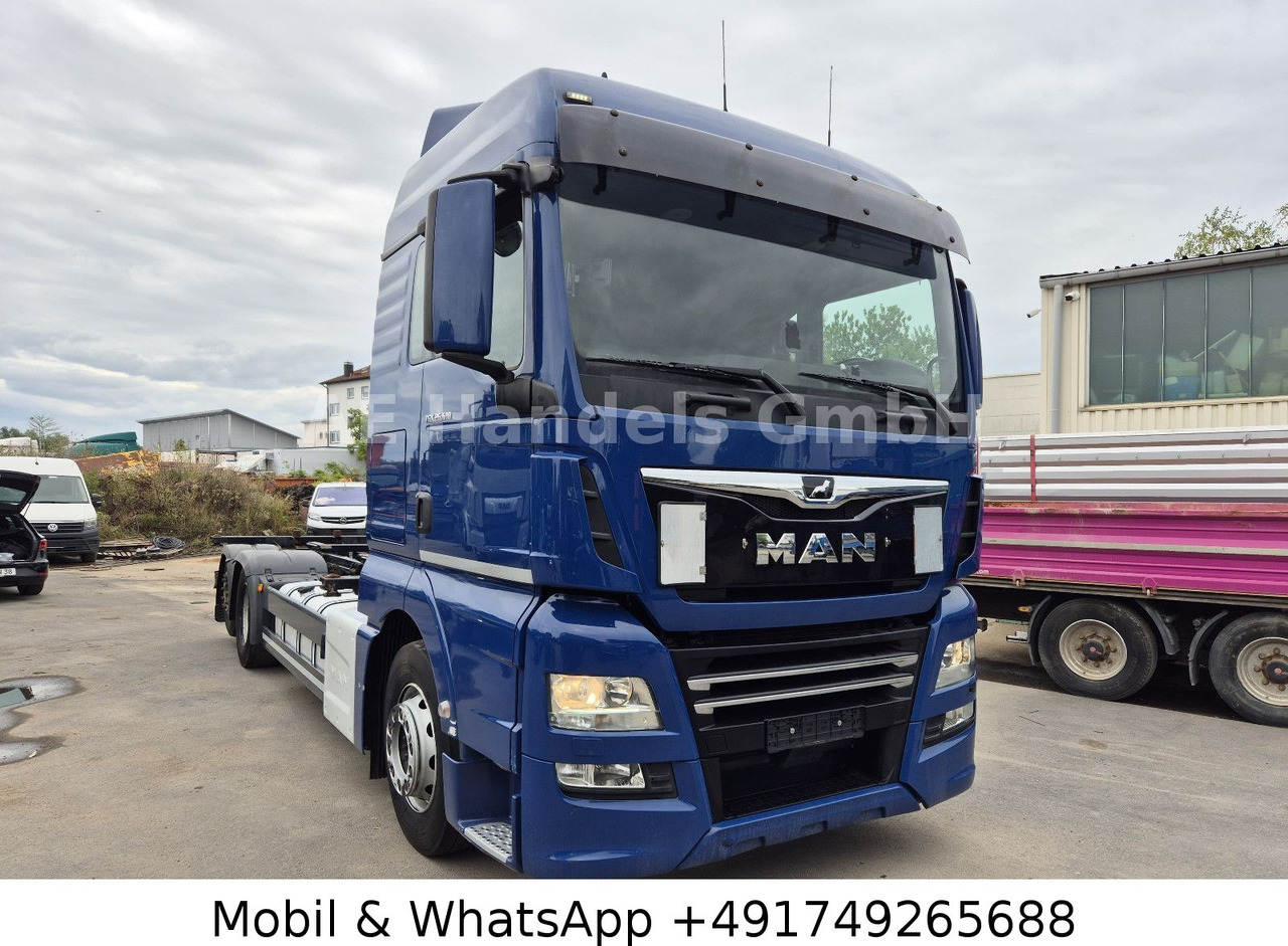 MAN TGX 26.510 XLX LL *Retarder/ACC/LDW/Lenk+Lift - מוביל מכולות/ משאית החלפת גוף: תמונה 3 MAN TGX 26.510 XLX LL *Retarder/ACC/LDW/Lenk+Lift - מוביל מכולות/ משאית החלפת גוף: תמונה 3