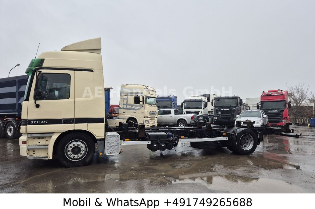 Mercedes-Benz Actros 1835 LL BDF *Analog/AHK/Klima/Tempomat - מוביל מכולות/ משאית החלפת גוף: תמונה 2 Mercedes-Benz Actros 1835 LL BDF *Analog/AHK/Klima/Tempomat - מוביל מכולות/ משאית החלפת גוף: תמונה 2