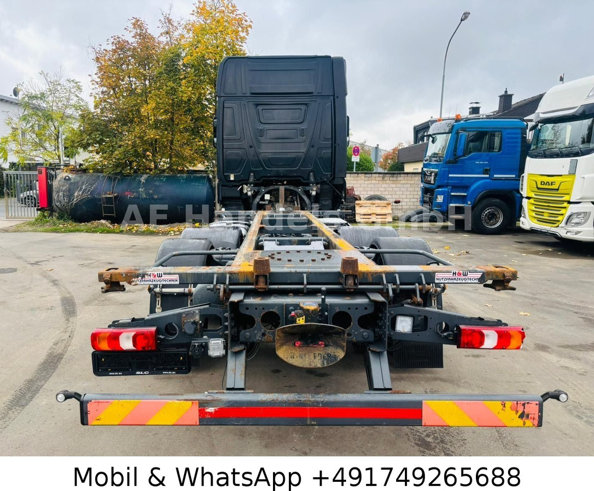 Mercedes-Benz Actros 2542 GigaSpace LL BDF*Retarder/Multi/Lift - מוביל מכולות/ משאית החלפת גוף: תמונה 4 Mercedes-Benz Actros 2542 GigaSpace LL BDF*Retarder/Multi/Lift - מוביל מכולות/ משאית החלפת גוף: תמונה 4