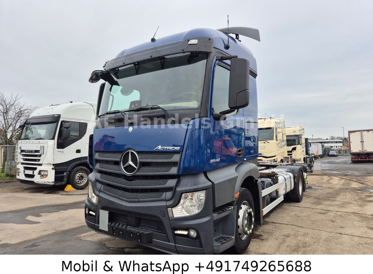 Mercedes-Benz Actros 4 2542 StreamSpace LL BDF *Retader/Multi - מוביל מכולות/ משאית החלפת גוף: תמונה 1 Mercedes-Benz Actros 4 2542 StreamSpace LL BDF *Retader/Multi - מוביל מכולות/ משאית החלפת גוף: תמונה 1