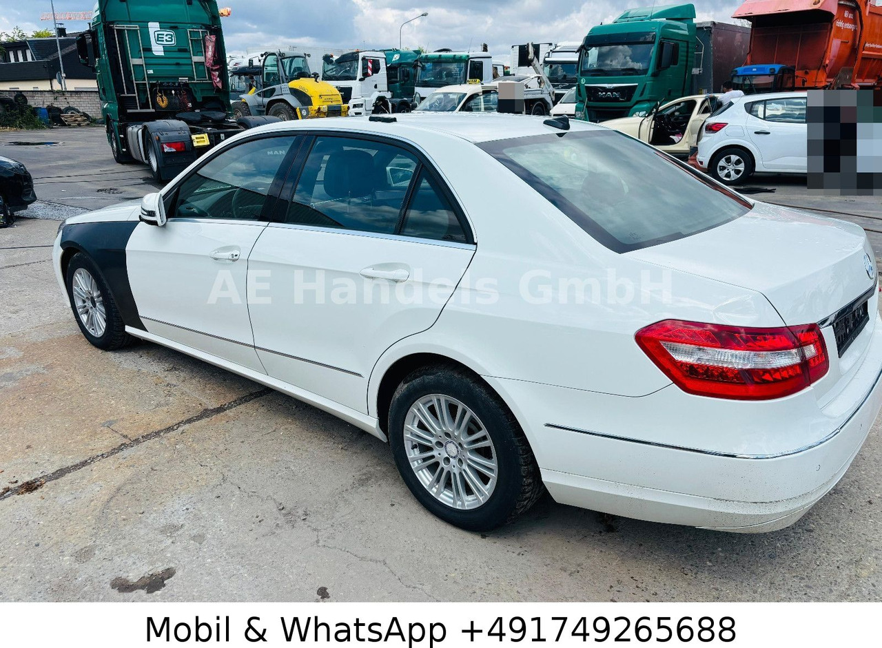 Mercedes-Benz E 200 CDI BlueEFFICIENCY ELEGANCE *PDC/Tempomat - סדאן: תמונה 2 Mercedes-Benz E 200 CDI BlueEFFICIENCY ELEGANCE *PDC/Tempomat - סדאן: תמונה 2