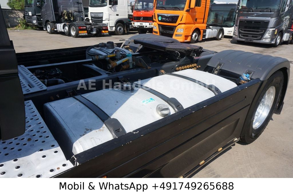 הַחכָּרָה Scania R490 TopLine BL *Retarder/Standklima/Vollspoiler  Scania R490 TopLine BL *Retarder/Standklima/Vollspoiler: תמונה 10