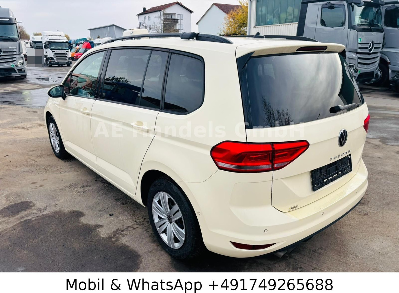 Volkswagen Touran 2.0 TDI DSG *7Sitzer/Eletr.Heckklape/Temp - כלי רכב מסחרי לנוסעים: תמונה 5 Volkswagen Touran 2.0 TDI DSG *7Sitzer/Eletr.Heckklape/Temp - כלי רכב מסחרי לנוסעים: תמונה 5