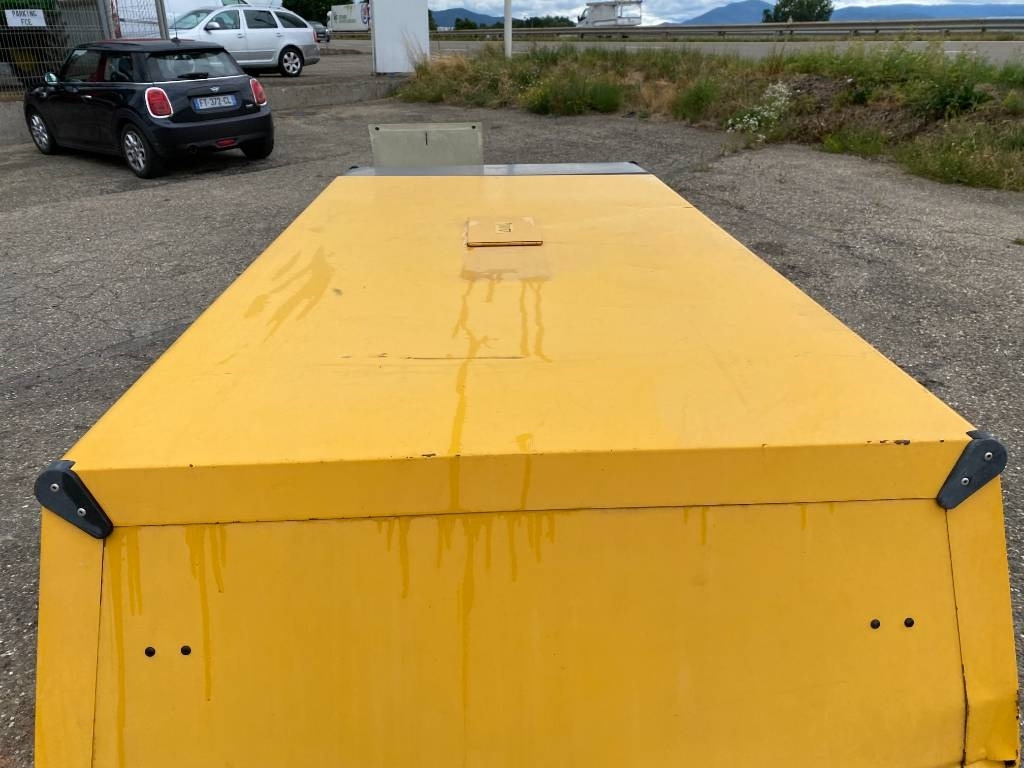 ערכת גנרטורים Atlas Copco QAX 60 - Carte Grise Françaises endommagé: תמונה 21 ערכת גנרטורים Atlas Copco QAX 60 - Carte Grise Françaises endommagé: תמונה 21