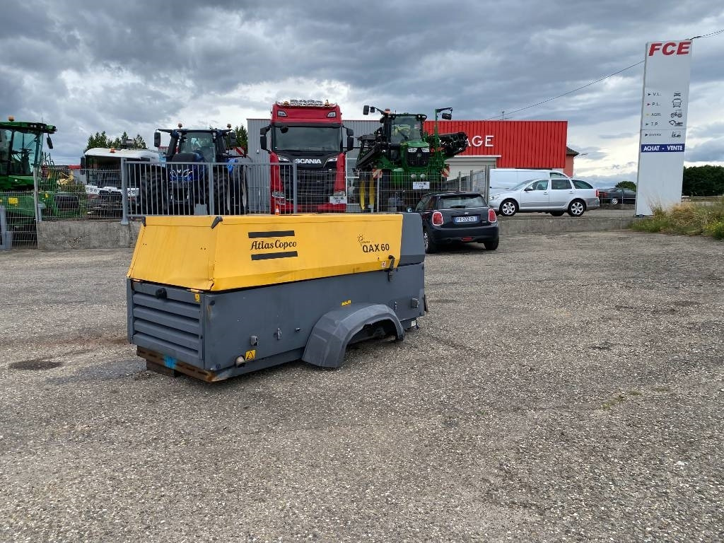 Atlas Copco QAX 60 - Carte Grise Françaises endommagé - ערכת גנרטורים: תמונה 1 Atlas Copco QAX 60 - Carte Grise Françaises endommagé - ערכת גנרטורים: תמונה 1