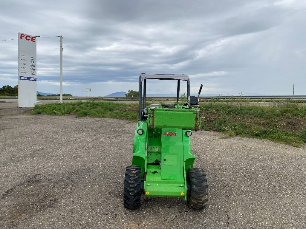 Avant M 528 EIPTT /Certificat CE endommagée - מעמיס קומפקטי: תמונה 3 Avant M 528 EIPTT /Certificat CE endommagée - מעמיס קומפקטי: תמונה 3