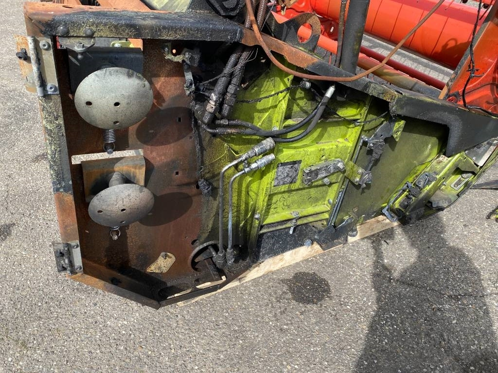 צרופת מקצרה Claas V770 Type 528: תמונה 37