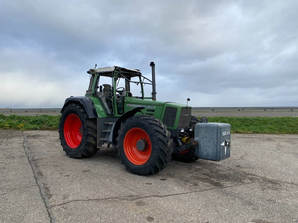 Fendt 822 TURBOSHIFT 1er Main/Certificat CE endommagé  - טרקטור חקלאי: תמונה 3 Fendt 822 TURBOSHIFT 1er Main/Certificat CE endommagé  - טרקטור חקלאי: תמונה 3