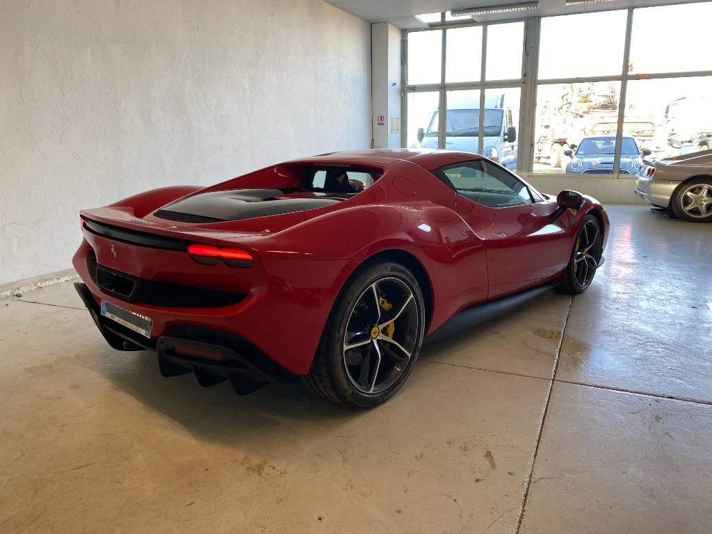 Ferrari 296 GTB Origine Françaises TVA Récupérable neuve - מכונית: תמונה 4 Ferrari 296 GTB Origine Françaises TVA Récupérable neuve - מכונית: תמונה 4