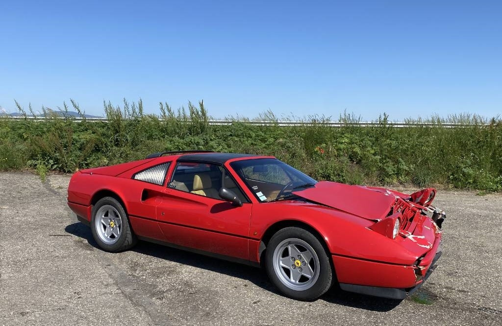 Ferrari 328 GTS / Origine Française endommagé - מכונית: תמונה 4 Ferrari 328 GTS / Origine Française endommagé - מכונית: תמונה 4