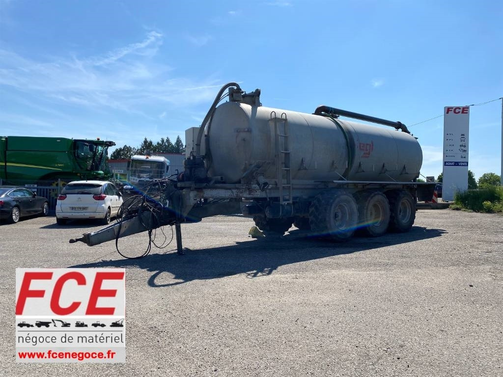 Fliegl WFG10100/Châssis Porteur-Citerne 24000Litres - קרון נגרר חקלאי: תמונה 1 Fliegl WFG10100/Châssis Porteur-Citerne 24000Litres - קרון נגרר חקלאי: תמונה 1