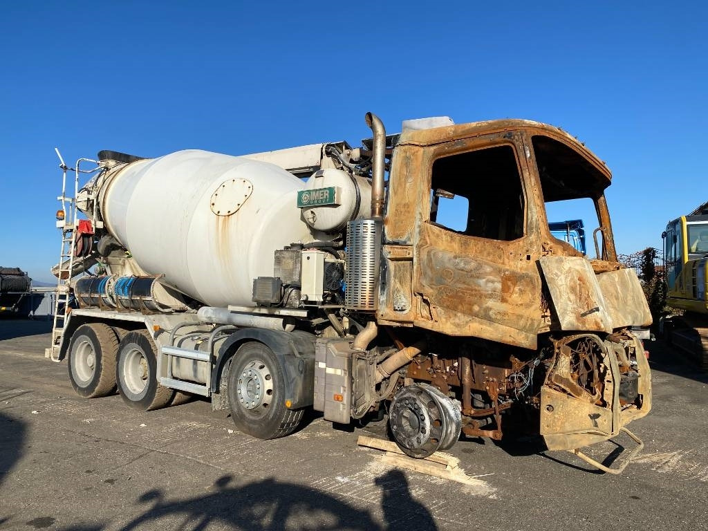 Imer IMER LT8.7-SL / ROTATHEAM TS13 - משאית משאבת מערבל: תמונה 3 Imer IMER LT8.7-SL / ROTATHEAM TS13 - משאית משאבת מערבל: תמונה 3