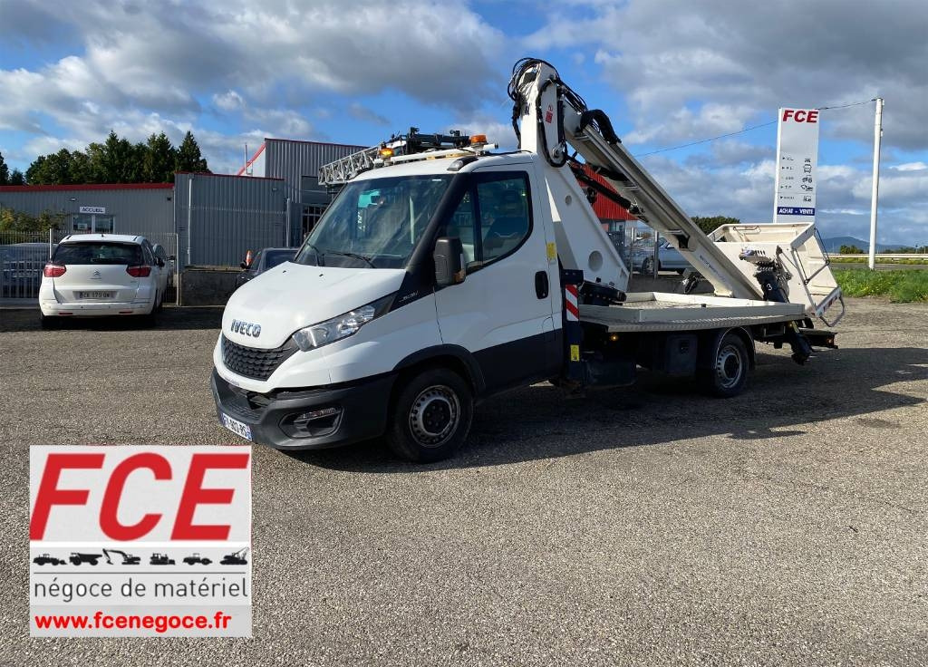 Iveco DAILY 35-140S / 2.3 Multijet 136-OIL&STEEL - פלטפורמה אווירית מותקנת על משאית: תמונה 1 Iveco DAILY 35-140S / 2.3 Multijet 136-OIL&STEEL - פלטפורמה אווירית מותקנת על משאית: תמונה 1