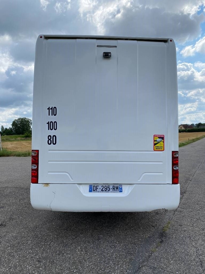 Iveco Niesmann+Bischoff FLAIR 800i CEBW - רכב ממונע משולב: תמונה 5 Iveco Niesmann+Bischoff FLAIR 800i CEBW - רכב ממונע משולב: תמונה 5