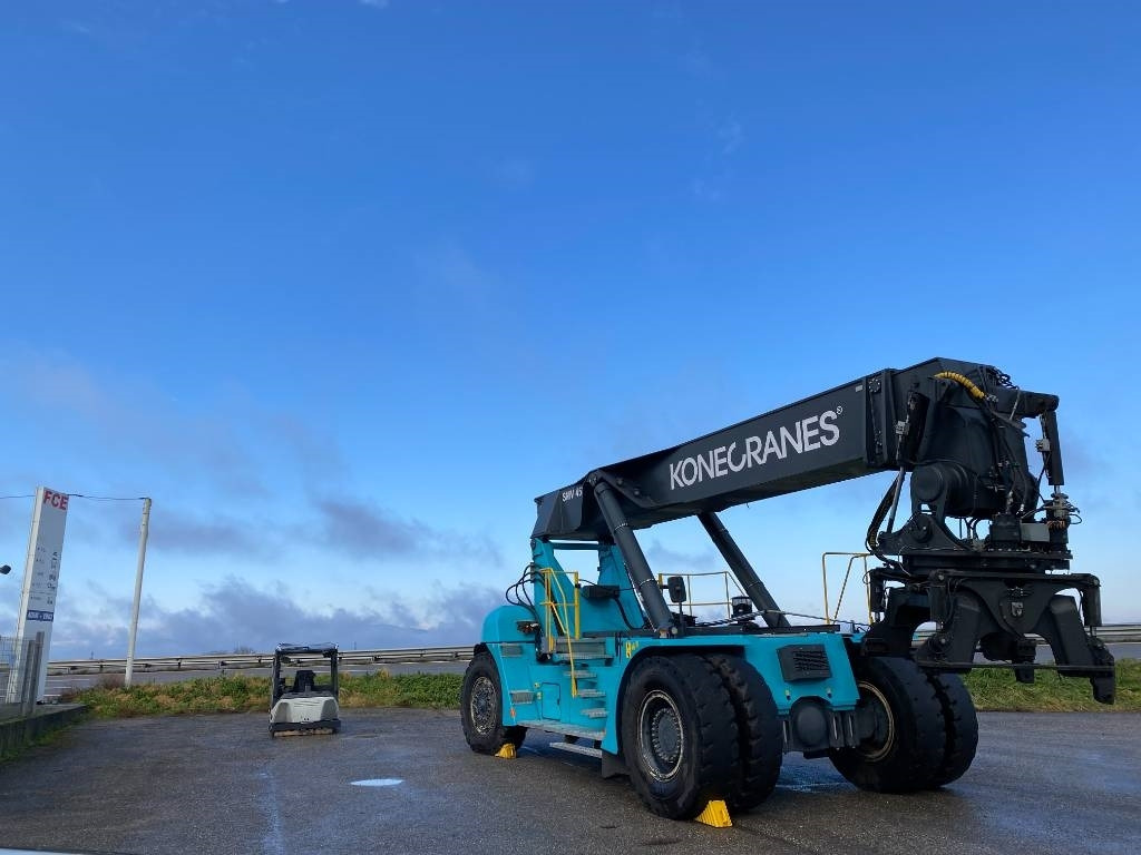 Konecranes SMV4531 CC5 1er Main / Origine Française - מפעיל מכולות: תמונה 4 Konecranes SMV4531 CC5 1er Main / Origine Française - מפעיל מכולות: תמונה 4