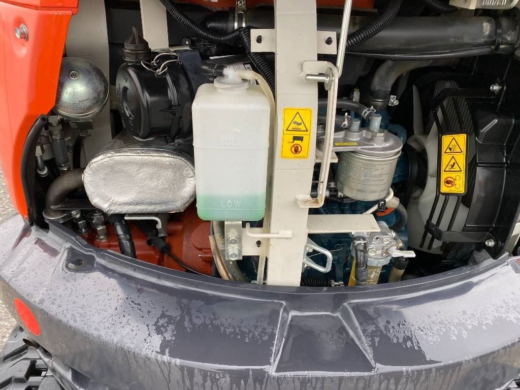 מיני מחפר Kubota U20-3EU a réparer Origine Françaises: תמונה 22