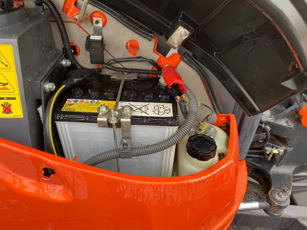 מיני מחפר Kubota U20-3EU a réparer Origine Françaises: תמונה 35