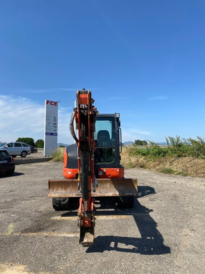 Kubota U55-4 1er Main/Certificat CE endommagée - מיני מחפר: תמונה 2 Kubota U55-4 1er Main/Certificat CE endommagée - מיני מחפר: תמונה 2