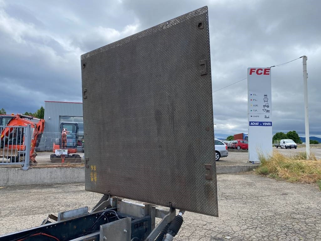 משאית עם שלדת תא MAN TGS 18.320 *VENDU SANS MOTEUR NI BOITE DE VITESSE*: תמונה 22