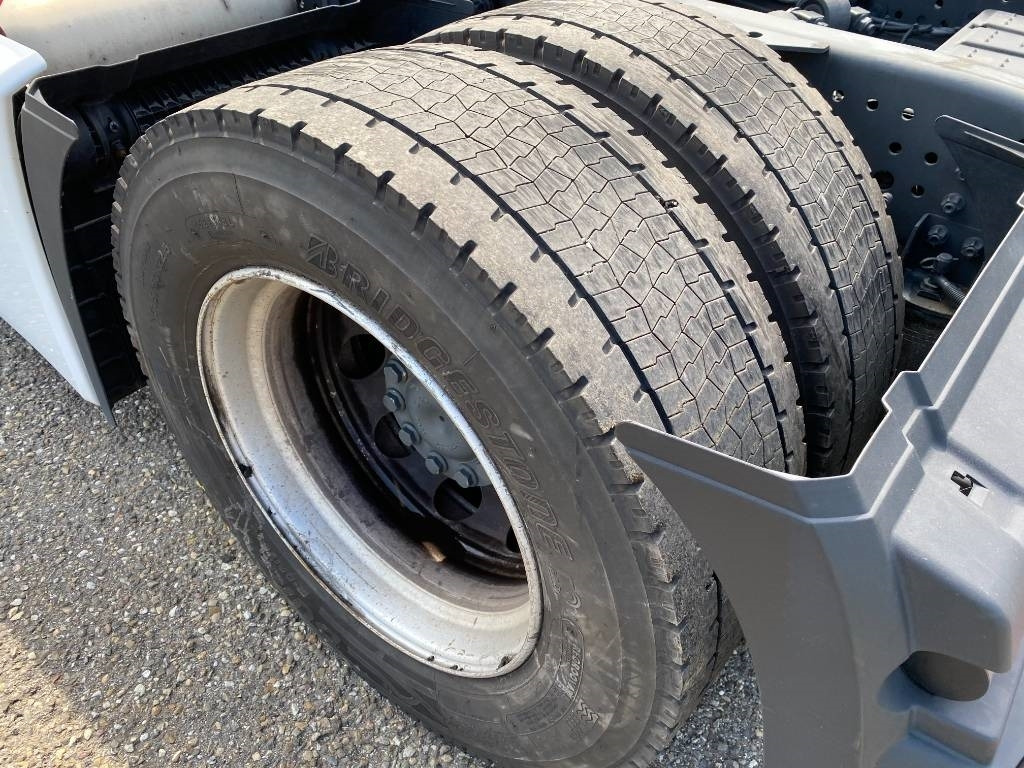 יחידת טרקטור Mercedes-Benz 1845 Space Cab Suspension Pneumatique endommagé: תמונה 22