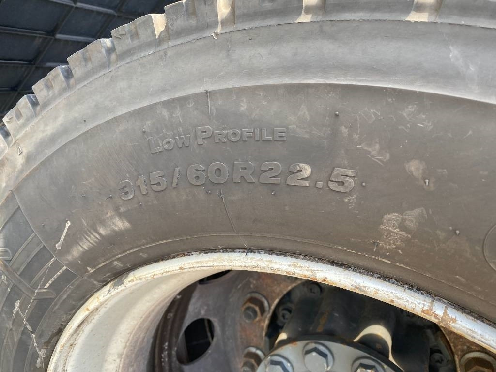 יחידת טרקטור Mercedes-Benz 1845 Space Cab Suspension Pneumatique endommagé: תמונה 23