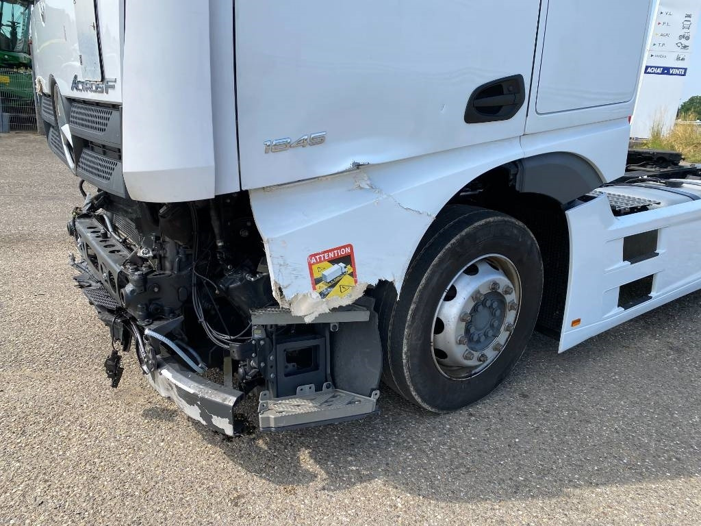 יחידת טרקטור Mercedes-Benz 1845 Space Cab Suspension Pneumatique endommagé: תמונה 11