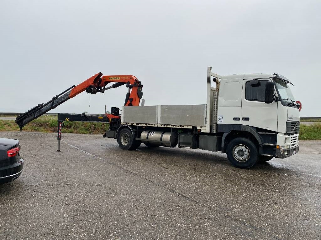 Volvo FH 380 PALFINGER PK 36002 Performance endommagé - משאית מנוף: תמונה 5 Volvo FH 380 PALFINGER PK 36002 Performance endommagé - משאית מנוף: תמונה 5